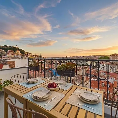 2br W/ Terrace & Castle Sao Jorge Views - Alfama | By Airnest Apartament *