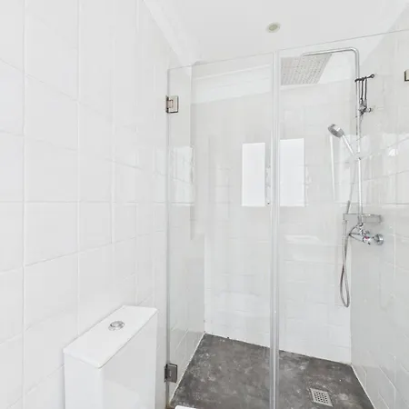 2br W/ Terrace & Castle Sao Jorge Views - Alfama | By Airnest *